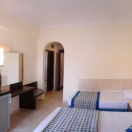 Kleopatra Balik Hotell Alanya